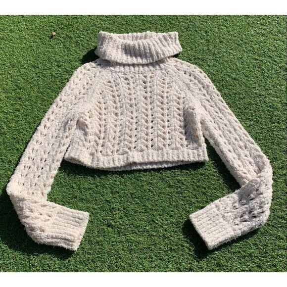 Free People SEASHELL POINTELLE CROP ivory TURTLENECK Sweater sz S - Picture 2 of 7